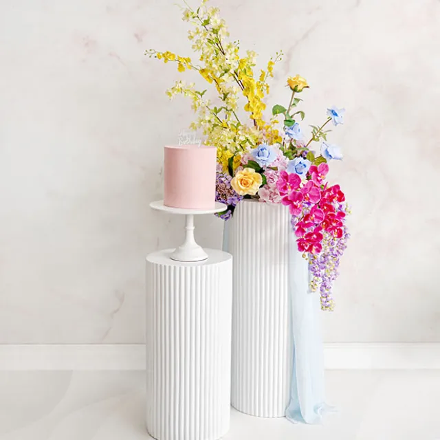 Fibreglass Ripple Plinth Round Gloss White (33cmDx71cmH)