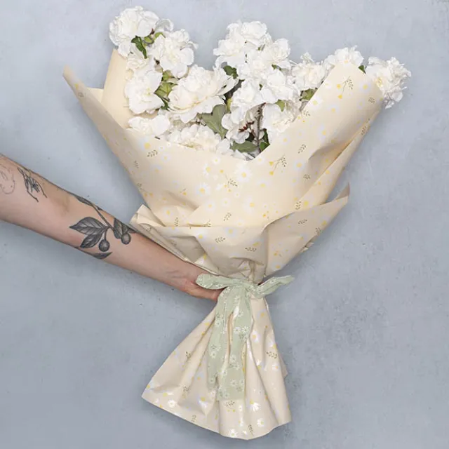 Cello Regal Pro 65mic Daisy Daze Buttercream Pk100 (50x70cm)