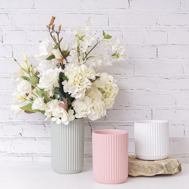 Ceramic Cyprus Vase Matte White (16DX17cmH)