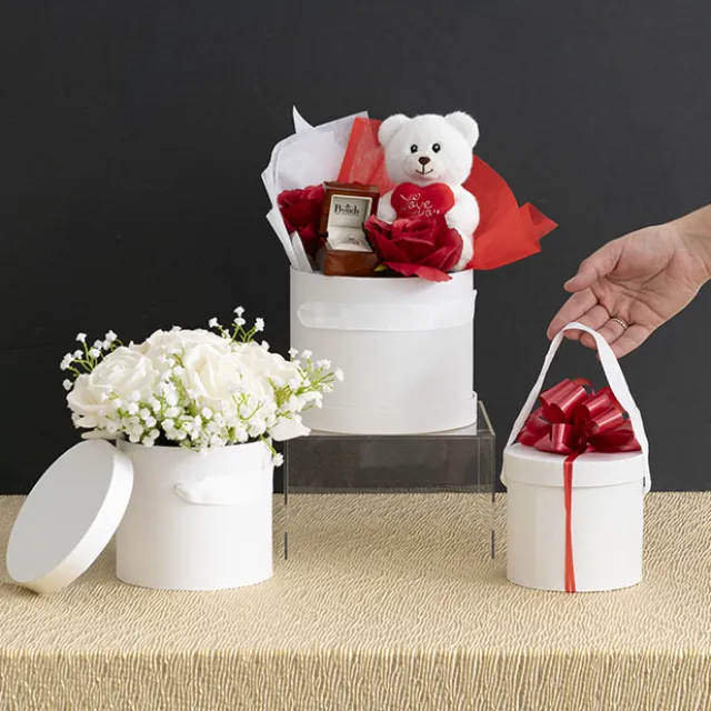 Flower Hat Box with Ribbon Round Set 3 White (18.5cmx15cmH)