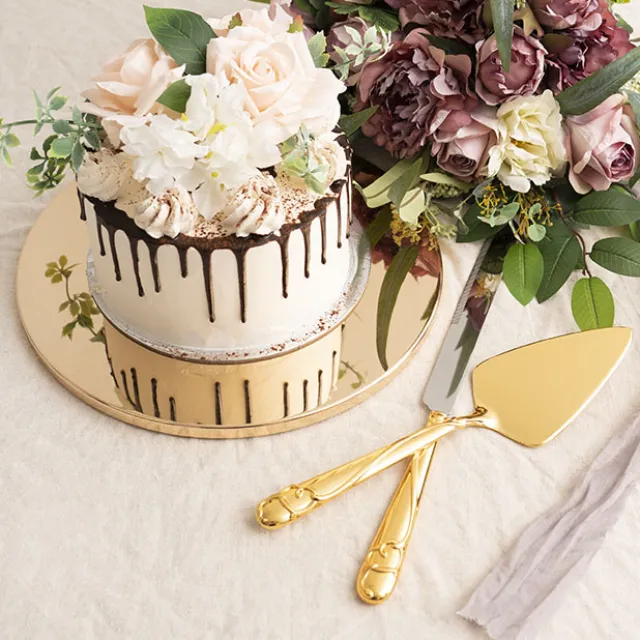 Heart Design Cake Knife Set Gold (23Wx340mmL & 73Wx275mmL)