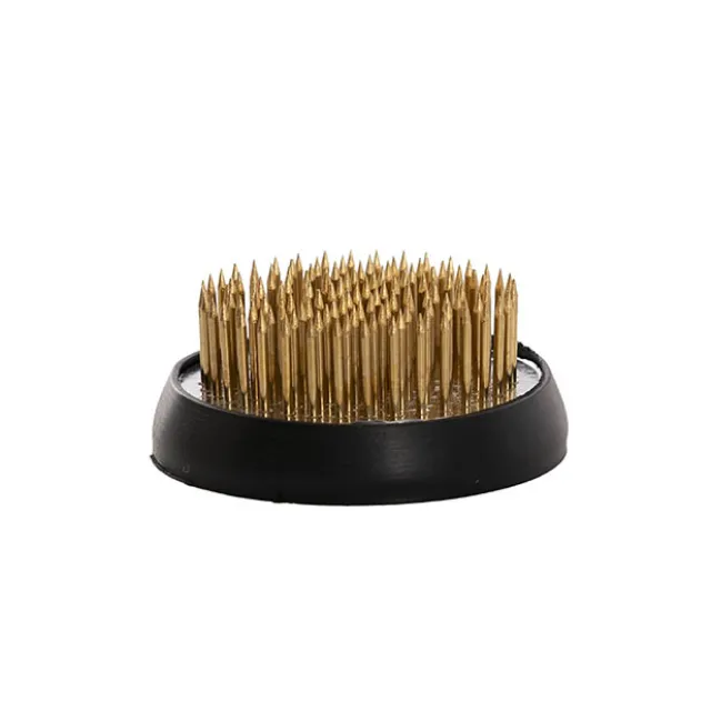 Ikebana Stayput Kenzan Flower Holder No.2 Round Med 5cmD)