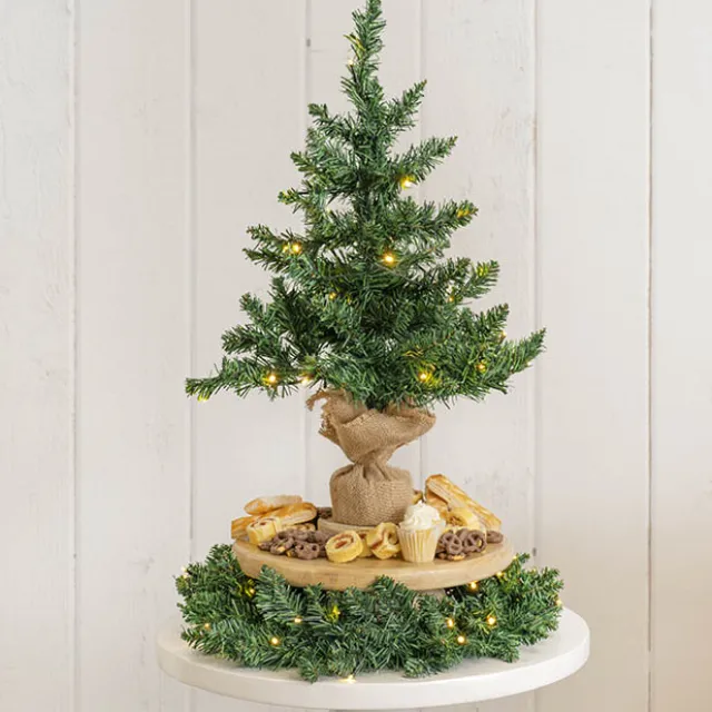 LED Arrow Pine Wreath Green (50cmD)