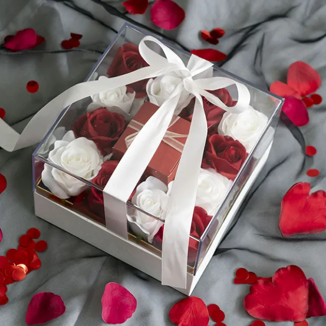 Luxe Gift Box Acrylic Lid and Ribbon WhiteGold (20x20x13Hcm)