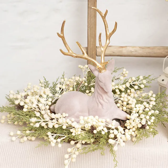 Lush Berry & Pinecone Pine Wreath Cream (12x45cmD)