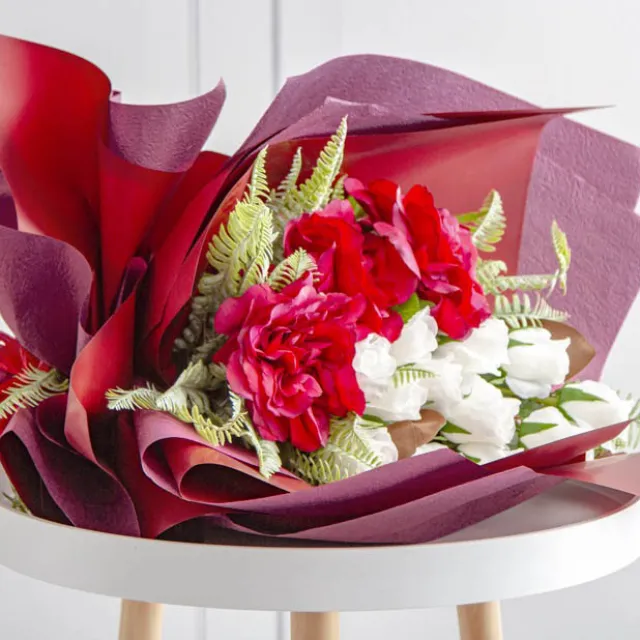 Embossed Paper Burgundy (50x70cm) Pack 50